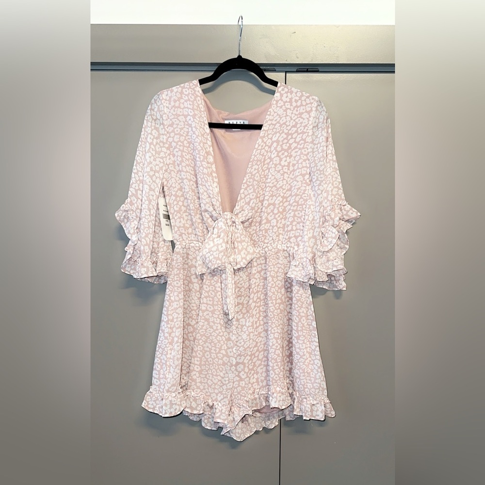 NWT HYFVE Romper